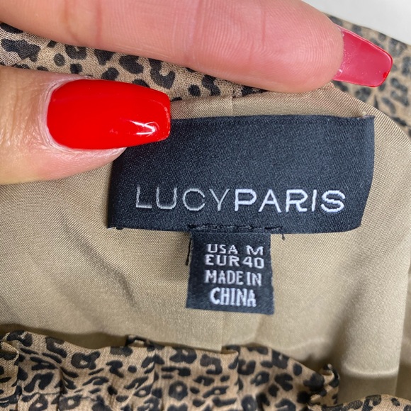 đź–¤SALE: price dropđź–¤Lucy Paris PLEATED SKIRT - Picture 7 of 7